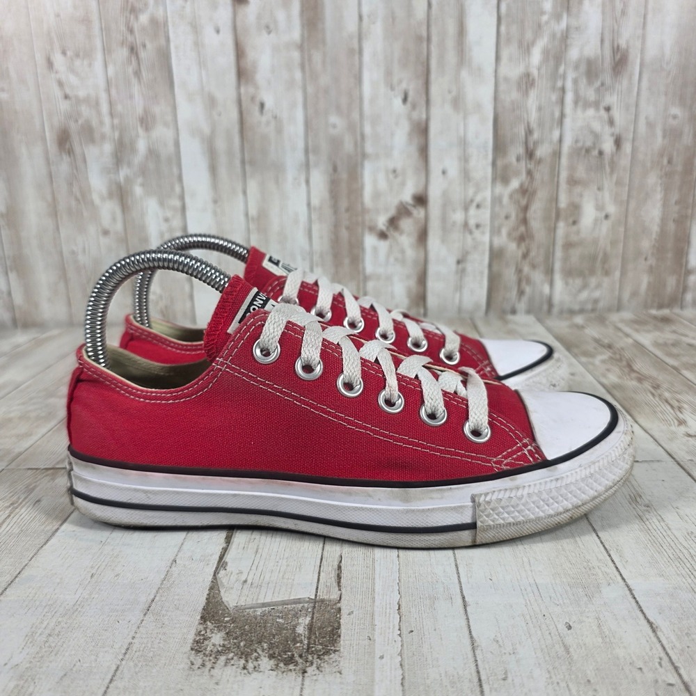 Converse Chuck Taylor All Star Low Top Red Canvas Sneakers M9696 Womens 7 Mens 5